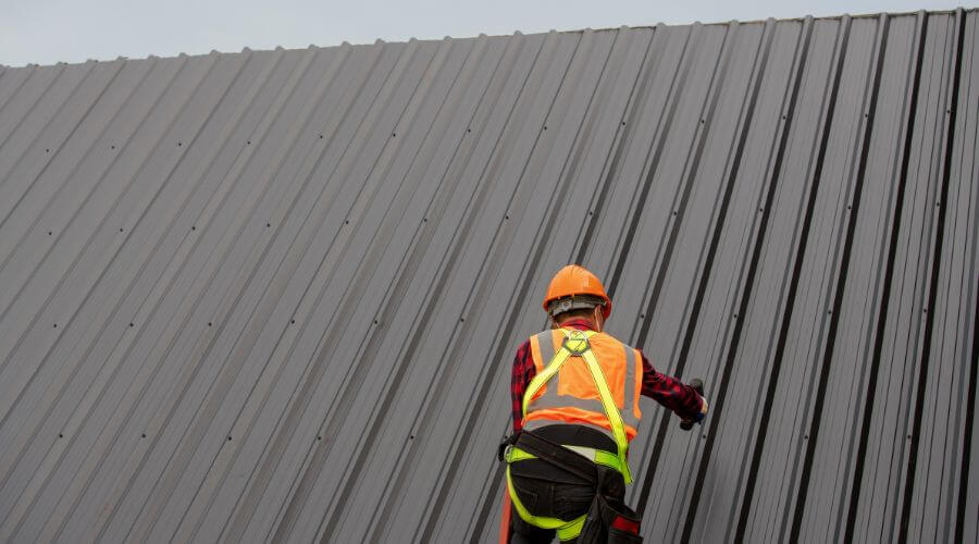 Expert Emergency Roof Repairs services in Raymond, NE